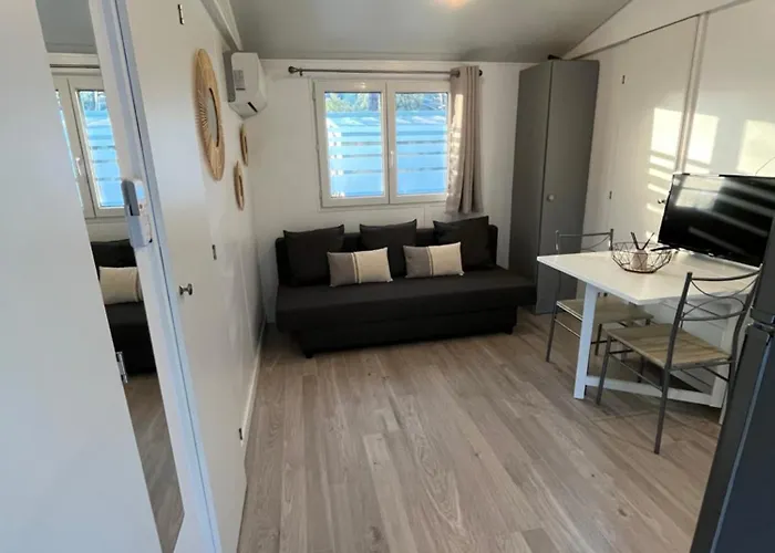 Mobil-Home Camping Oasis